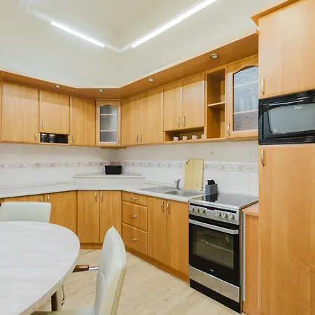 Lägenhet Old Town Hideaway,