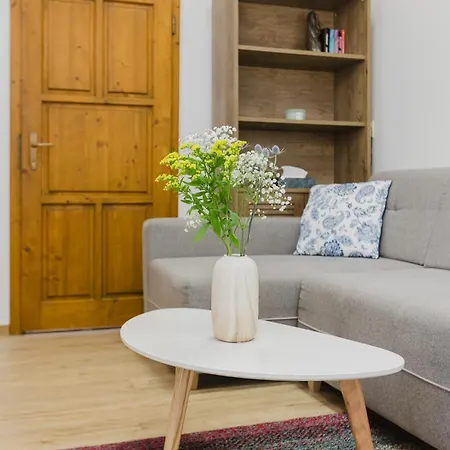 Old Town Hideaway, *